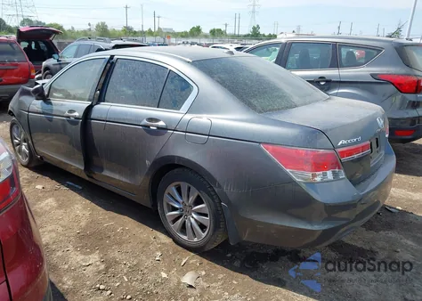 2011 Honda Accord 2.4 Ex-L z USA, uszkodzony, nr VIN 1HGCP2F87BA079117